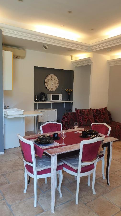 Apartmani N.May'S Karlovac Exterior foto
