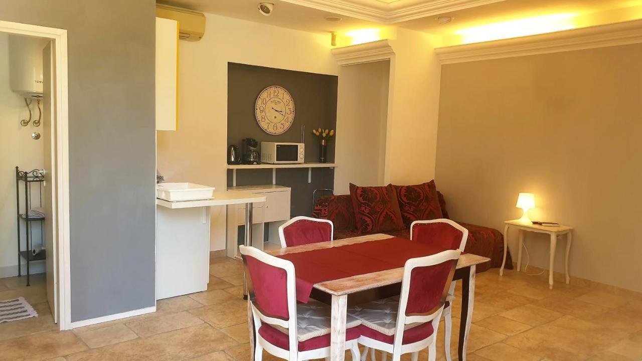 Apartmani N.May'S Karlovac Exterior foto