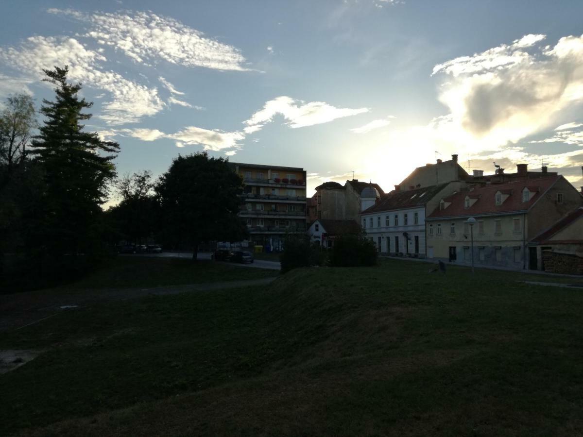Apartmani N.May'S Karlovac Exterior foto